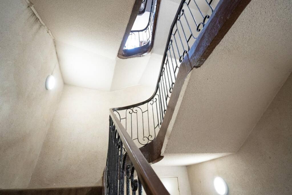 La Veilleuse - Appartement Au Coeur Du Centre Ville Λιμόζ Εξωτερικό φωτογραφία